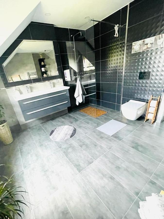 U Gosi Zator Villa Eksteriør billede