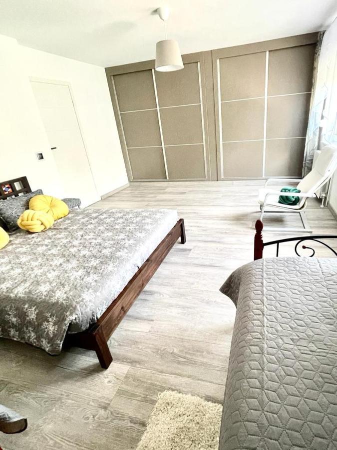 U Gosi Zator Villa Eksteriør billede